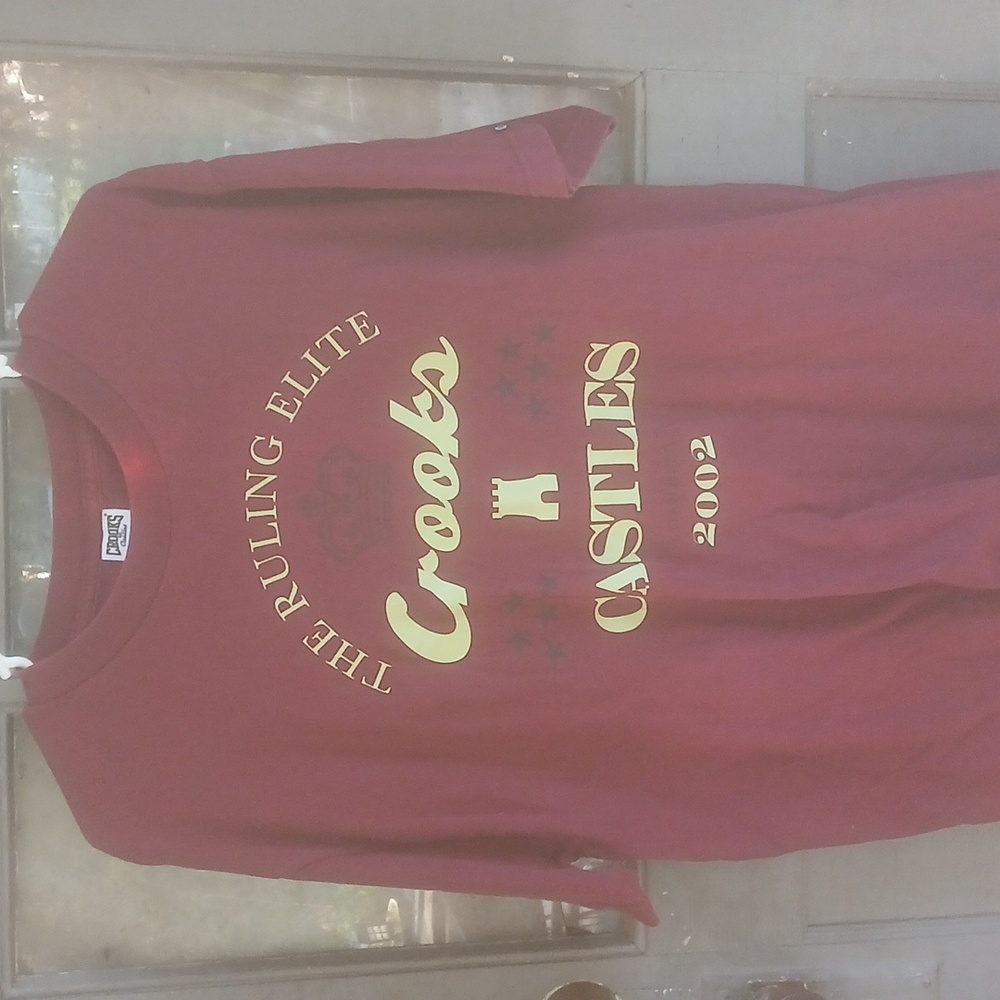Crooks and Castles men's tshirt size large
